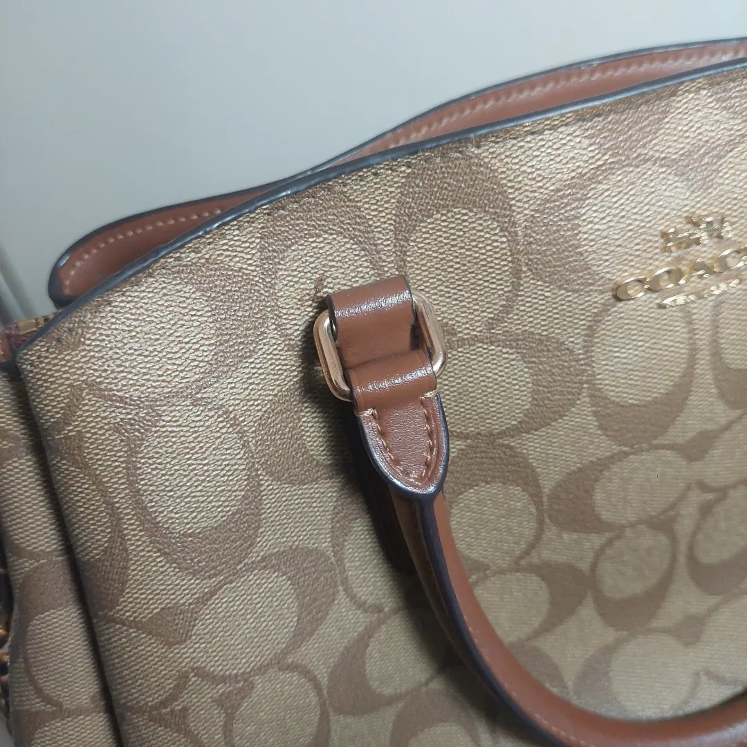 Coach Tan Signature 'Margot' Carryall Handbag | Pre loved |