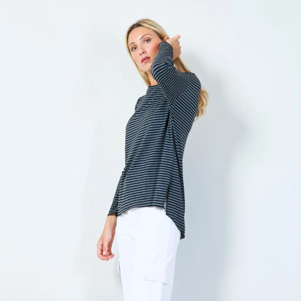 Comfortable striped top with 3/4 sleeves wholesale