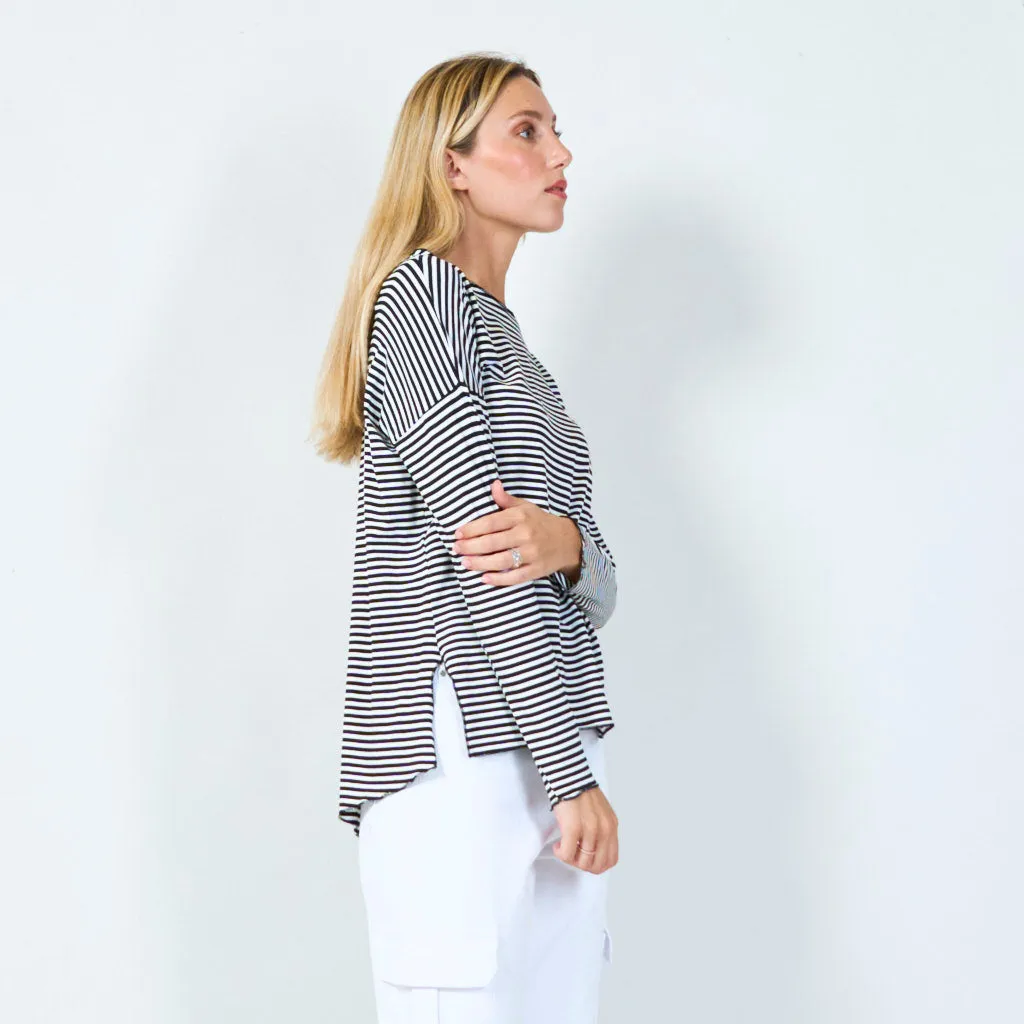 Comfortable striped top with 3/4 sleeves wholesale