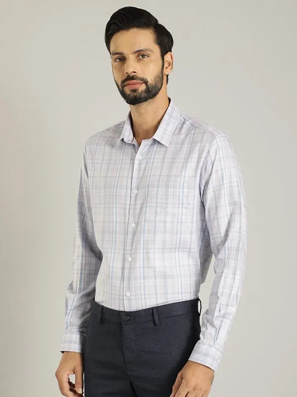 Men Checked Full Sleeve Cotton Blend Shirt