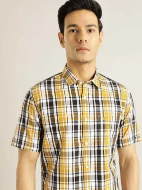 Men Checked Half Sleeve Cotton Shirt