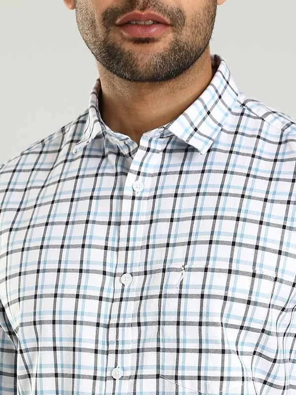 Men Checked Half Sleeve Cotton Shirt