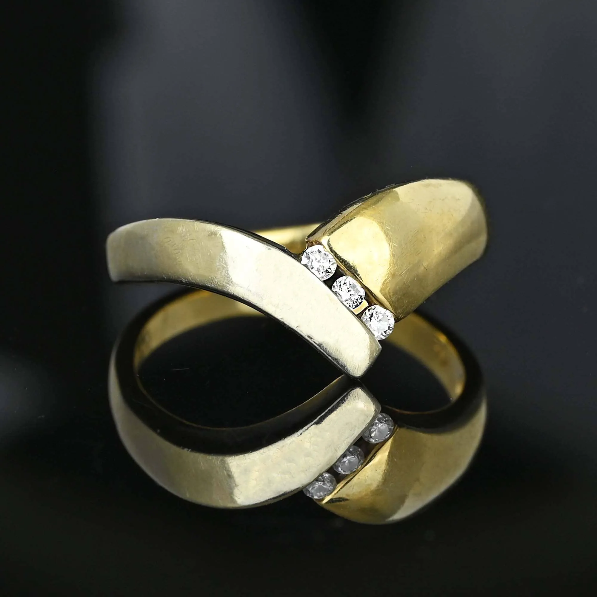 Vintage 14K Gold Two Tone Wishbone Diamond Ring